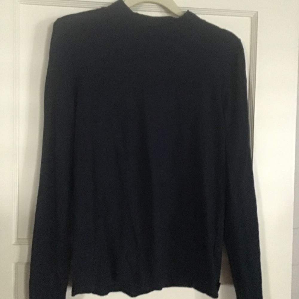 Lilla P long sleeve mock turtleneck in deep navy